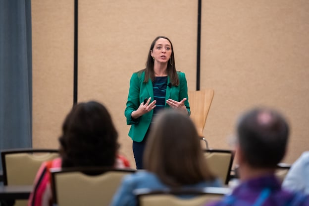 Dr. Lauren Beechly addresses session attendees.